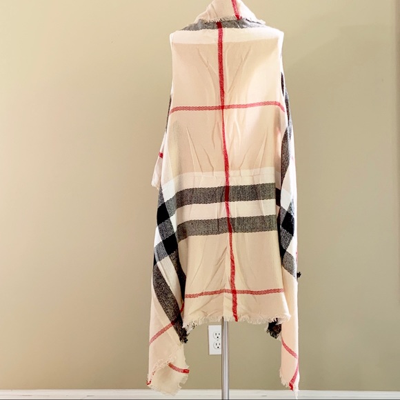 🎉🎉HP🎉🎉 Gorgeous Plaid Shawl/Vest - Picture 4 of 5